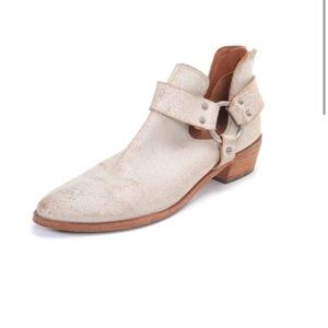 FRYE RAY HARNESS BOOTIE painter suede off white ankle bootie NEW size 9